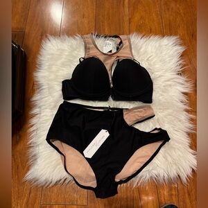 NWT NUBL woman a set